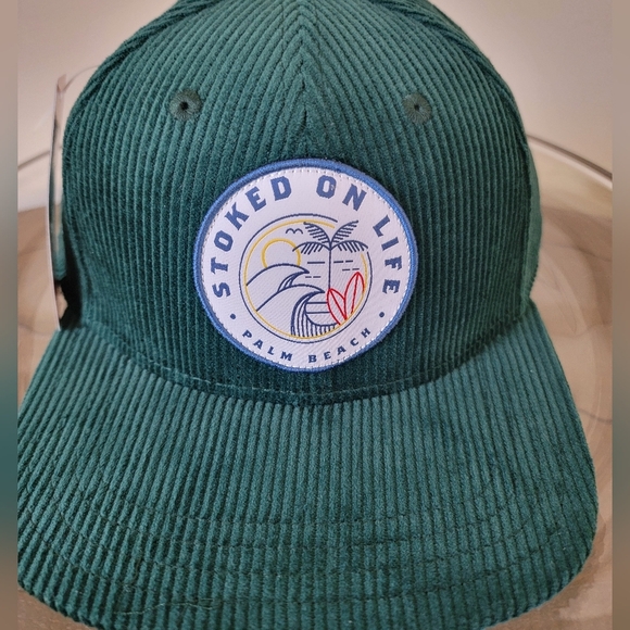 Other - NWT Pukka "Stoked On Life Palm Beach" Mens/Womens Emerald Green Cordoroy Hat